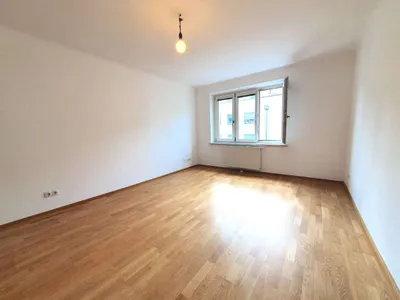 Gut geschnittene 3-Zimmer-Wohnung mit zentralem Vorraum, 4. Obergeschoss mit Lift – Bild 2