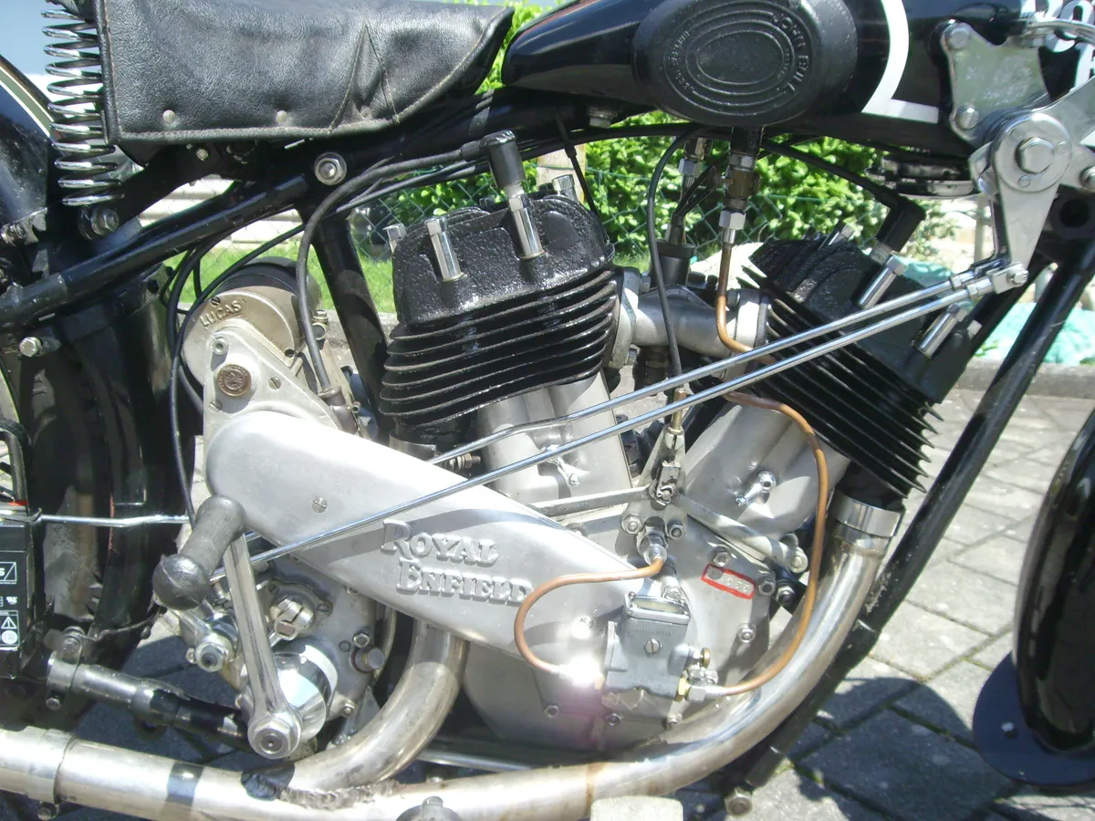 Royal Enfield Sonstige