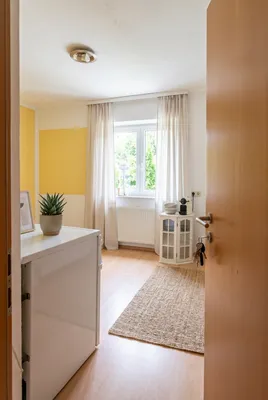 1-Zimmer-Wohnung mieten in Kufstein – 20 m², € 450 – Bild 2 von 4