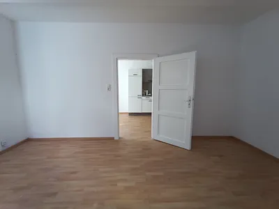 2-Zimmer-Wohnung mieten in Linz – 43 m², € 550 – Bild 2 von 10