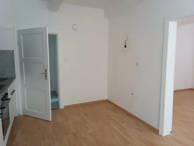 2-Zimmer-Wohnung mieten in Linz – 43 m², € 550 – Bild 6 von 10