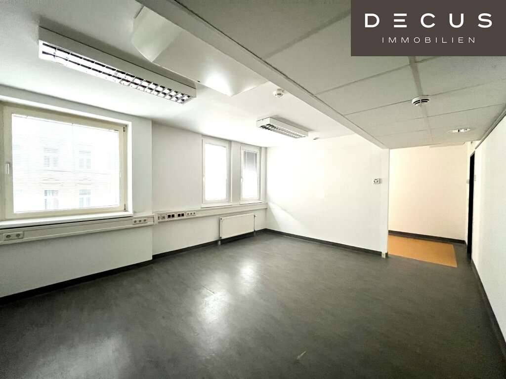 + + + NÄHE TownTown + + + GEKÜHLTES BÜRO + + + ARKADENHOF+ + + U3 Schlachthausgasse + + + - Ansicht 2