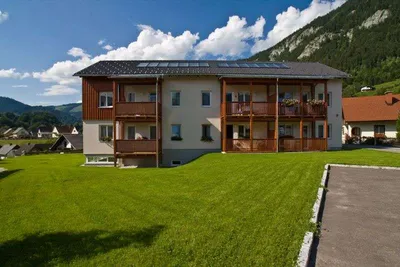 2-Zimmer-Wohnung mieten in Liezen – 50,2 m², € 502 – Bild 1 von 2