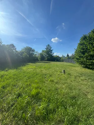 Grundstück kaufen in Wiener Neustadt Land – 1 100 m², € 437.500