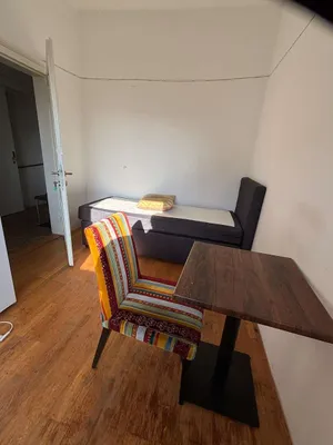 Wohnung mieten in Wels – 15 m², € 350 – Bild 2 von 4
