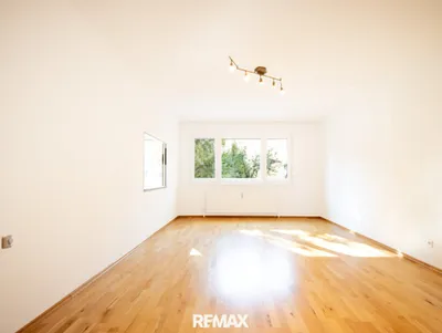 3-Zimmer-Wohnung kaufen in Baden – 83 m², € 289.000