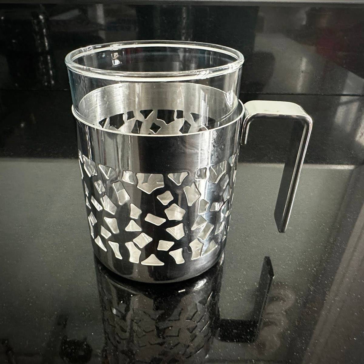 Alessi Cactus Designer Tasse, Becher, Mug Edelstahl & Glas, Neu!,  50,-  (1040 Wien) - willhaben