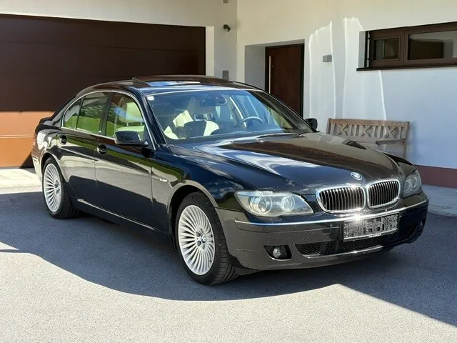 BMW 7 Series 2005 photo 3