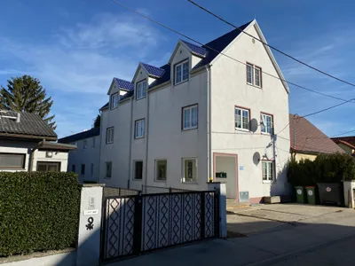 Helle 40m² Single-Garconniere mit Landhausküche & Wanne - 1220 Wien (5 Jahre befristet)