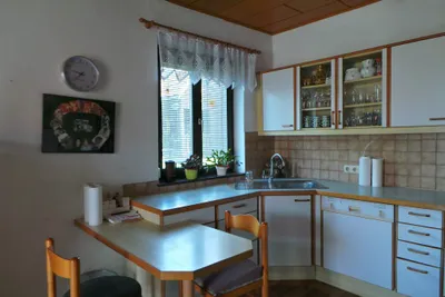6-Zimmer-Haus kaufen in Weiz – 150 m², € 275.000 – Bild 13 von 28