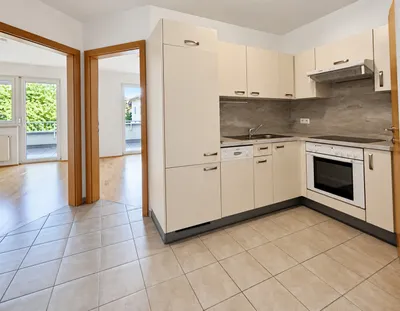 2-Zimmer-Wohnung mieten in Klagenfurt – 41 m², € 920 – Bild 2 von 13
