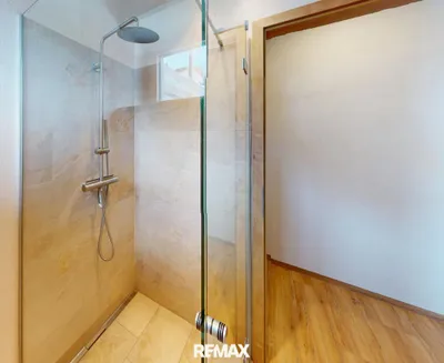 8-Zimmer-Wohnung kaufen in Landeck – 221 m², € 1.590.000 – Bild 21 von 31