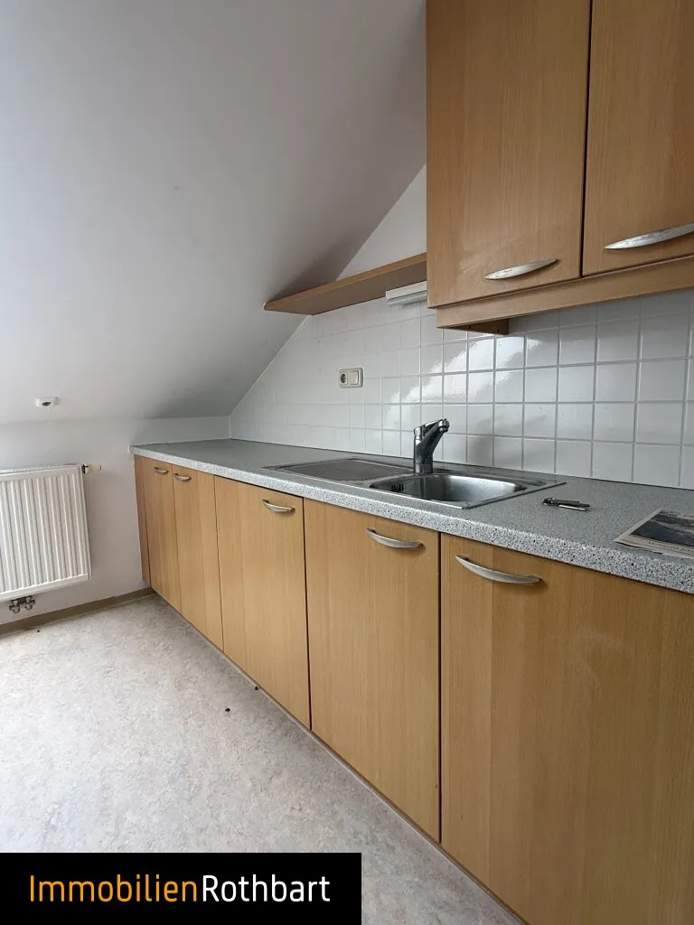 Großzügige Wohnung in ruhiger und grüner Lage. - Ansicht 3