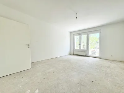 ERSTBEZUG NACH SANIERUNG | LOGGIATRAUM | LICHTDURCHFLUTETE, OPTIMAL-AUFGETEILTE 2 ZIMMER | TOPLAGE IN GRINZING – Bild 3