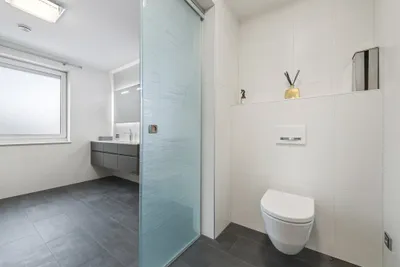 5-Zimmer-Wohnung mieten in Mödling – 170,75 m², € 2.790 – Bild 36 von 49