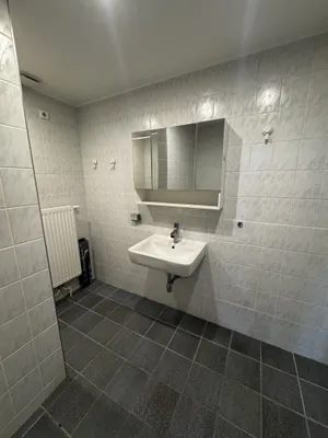 3-Zimmer-Gewerbeimmobilie mieten in Korneuburg – 74 m², € 890 – Bild 11 von 12