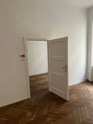 3-Zimmer Altbauwohnung in 1060 Wien – Bild 2