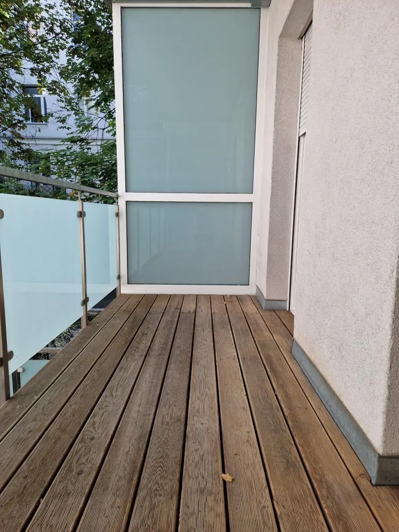 Kaufpreis REDUZIERT - 3 Zimmer, Loggia, Fernwärme, Garage möglich - Nähe Campus Uni Wien - Ansicht 2