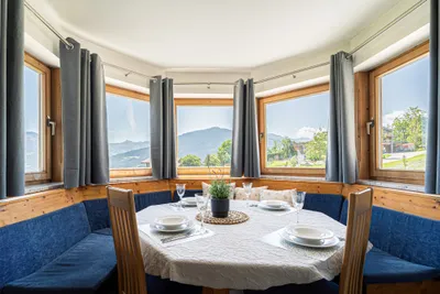 4-Zimmer-Wohnung mieten in Kitzbühel – 155 m², € 2.440 – Bild 8 von 12