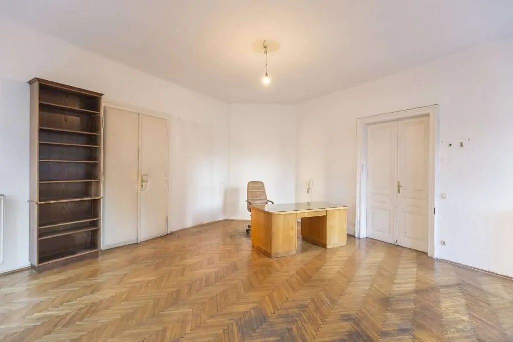 Müllnergasse - repräsentativer 8 Zimmer Altbau mit zwei Eingängen und Garage - Ansicht 3