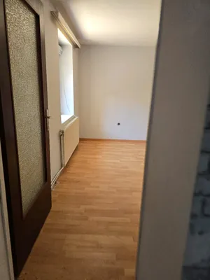 4-Zimmer-Immobilie kaufen in Hollabrunn – 100 m², € 85.000 – Bild 9 von 31