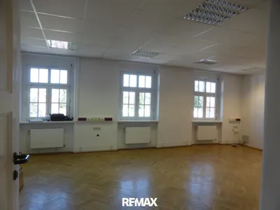 5-Zimmer-Gewerbeimmobilie mieten in Oberpullendorf – 223 m², € 2.289 – Bild 3 von 25