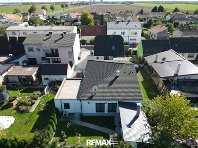 7-Zimmer-Haus kaufen in Gänserndorf – 240 m², € 739.000 – Bild 2 von 38