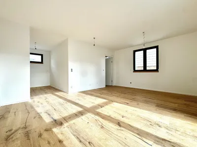 2-Zimmer-Gewerbeimmobilie kaufen in Mistelbach – 48,5 m², € 239.000 – Bild 3 von 8