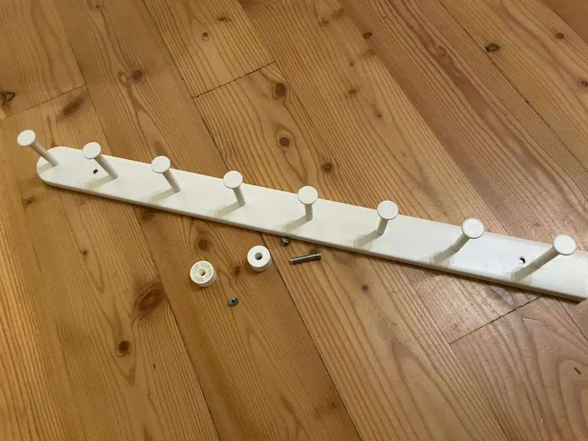 Ikea Komplement Hakenleiste (für PAX 58 cm), € 6,- (8010 Graz)