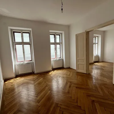 2 Zimmer-Wohnung auf der Währinger Straße / Nähe Kutschkermarkt