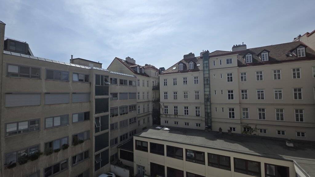 SEHR BEGEHRTE LAGE IN 1080: 3-Zimmer-Neubauwohnung - Guter, gepflegter Zustand - Hohe Stockwerkslage - Ansicht 3