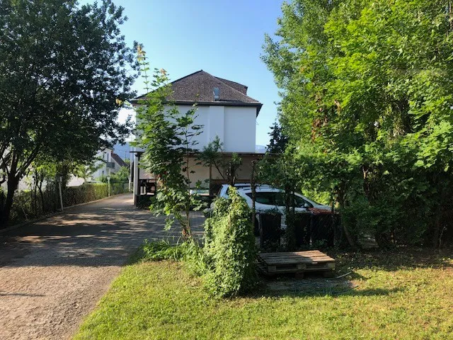 Attraktives Zinshaus mit 6 Wohneinheiten - Ansicht 3