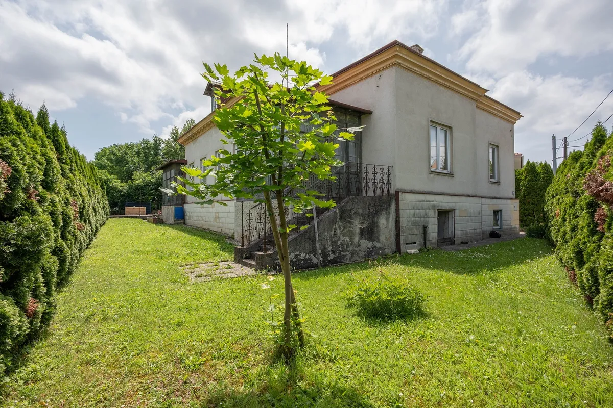 Perchtoldsdorf/Grenze Rodaun- Baugrund mit Abrisshaus - geeignet für Doppelhaus oder EFH - Ansicht 3