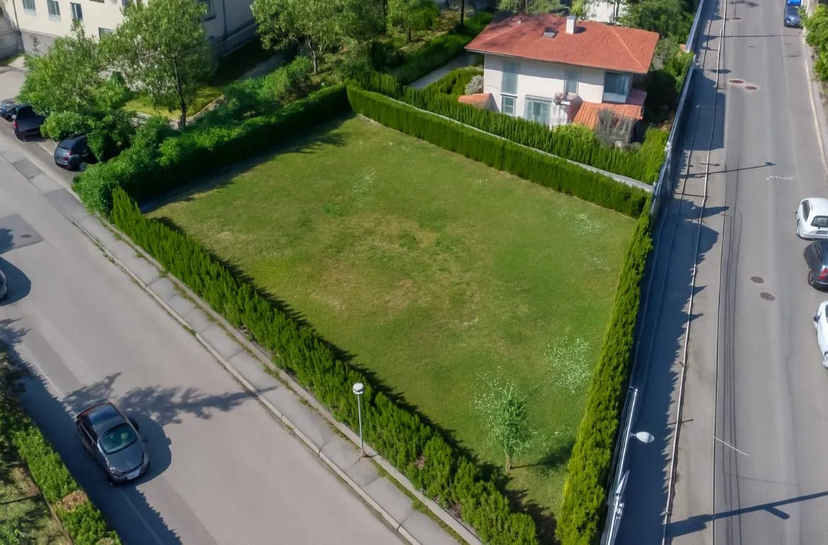 Perchtoldsdorf/Grenze Rodaun- Baugrund mit Abrisshaus - geeignet für Doppelhaus oder EFH - Ansicht 2