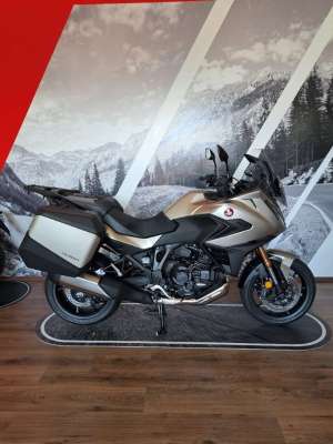 Honda NT 1100 DCT Showa EERA