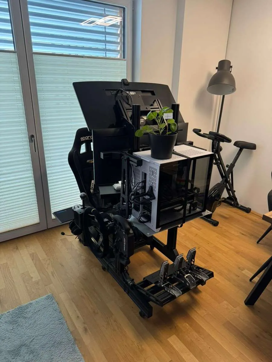 Treq Rigs TREQ Simracing-Rig Fanatec, € 2.199,- (6263 Fügen) - willhaben