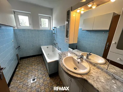 6-Zimmer-Gewerbeimmobilie kaufen in Grieskirchen – 182 m², € 429.000 – Bild 31 von 34