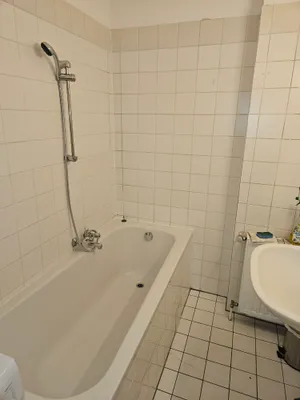1-Zimmer-Wohnung mieten in Wien – 37 m², € 690 – Bild 2 von 13