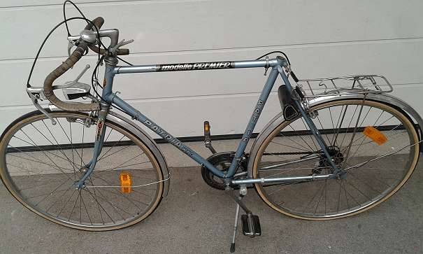 Patria WKC Modelle Model Premier Rennrad 80er Jahre Oldtimer Vintage  Solingen Sachs,  230,- (5340 Sankt Gilgen) - willhaben