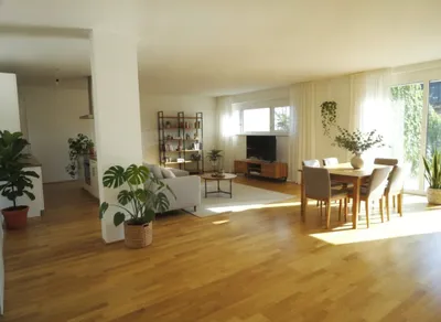 WOHNUNG MIT GARTENZUGANG zum Wohlfühlen in Gersthof - RARITÄT – Bild 2