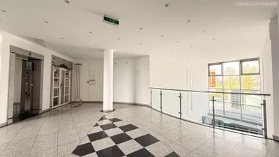 10-Zimmer-Gewerbeimmobilie mieten in Bruck an der Leitha – 353 m², € 4.402 – Bild 9 von 15