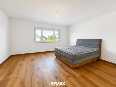 3-Zimmer-Wohnung kaufen in Bruck an der Leitha – 102,75 m², € 247.000