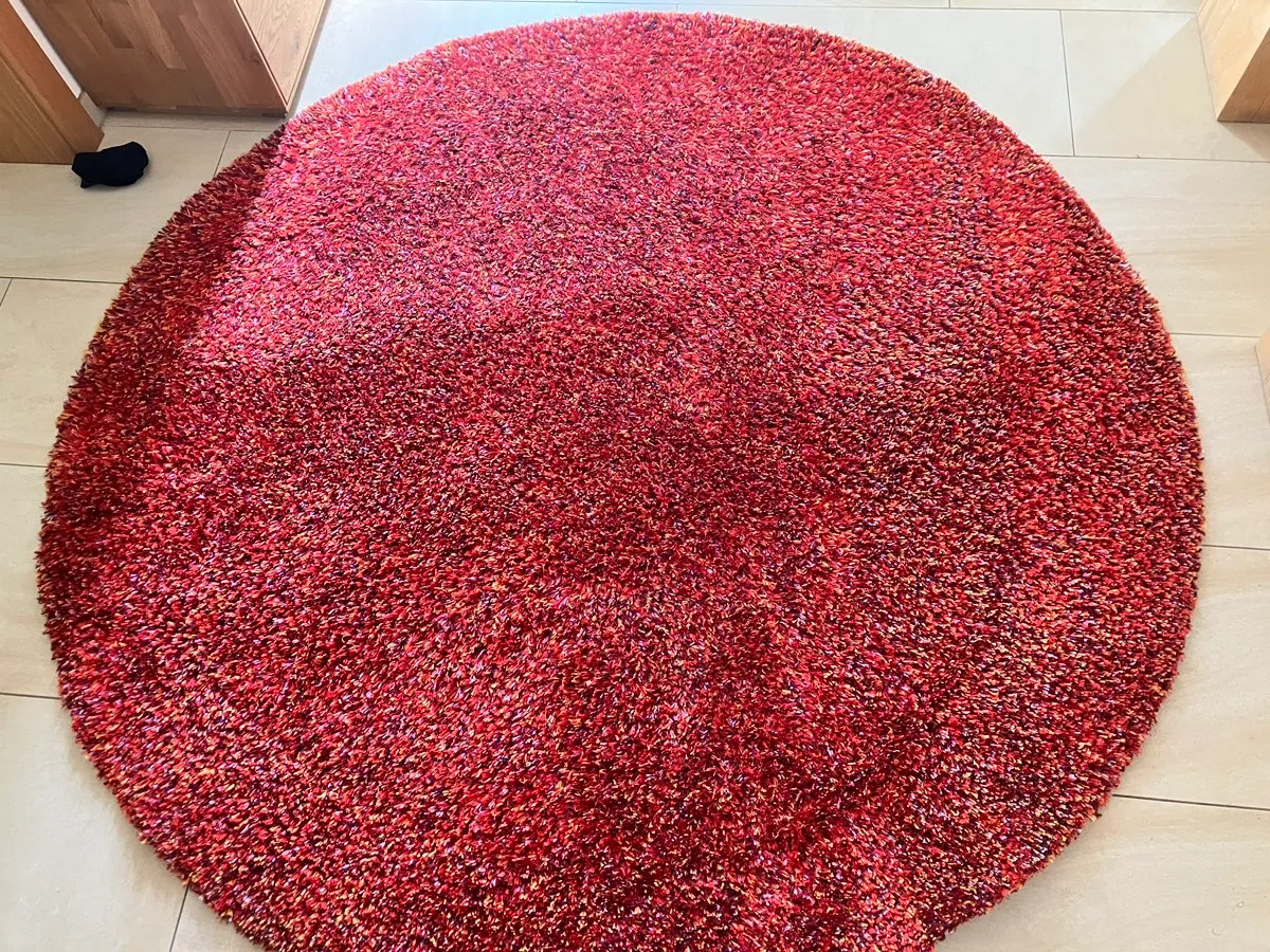 Teppich rot rund Ikea 195cm, € 17,- (4482 Ennsdorf)