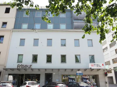 2-Zimmer-Wohnung mieten in Linz – 65 m², € 917 – Bild 2 von 11