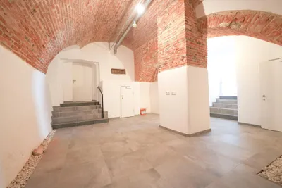 3-Zimmer-Gewerbeimmobilie mieten in Wels – 85 m², € 611 – Bild 8 von 11
