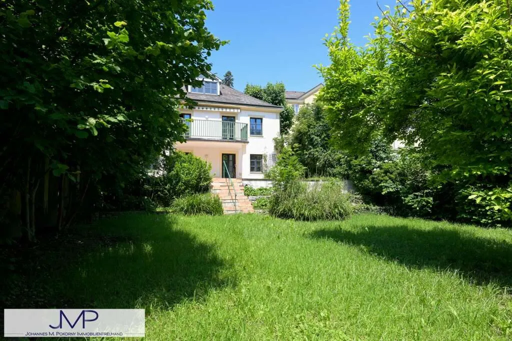 Romantische Altbauvilla mit 10 Zimmern, direkt am Weidlingbach! - Ansicht 2