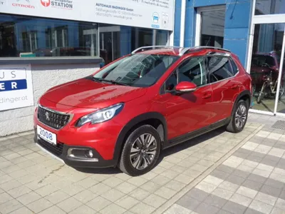 Peugeot 2008 Allure 1,2 PT110