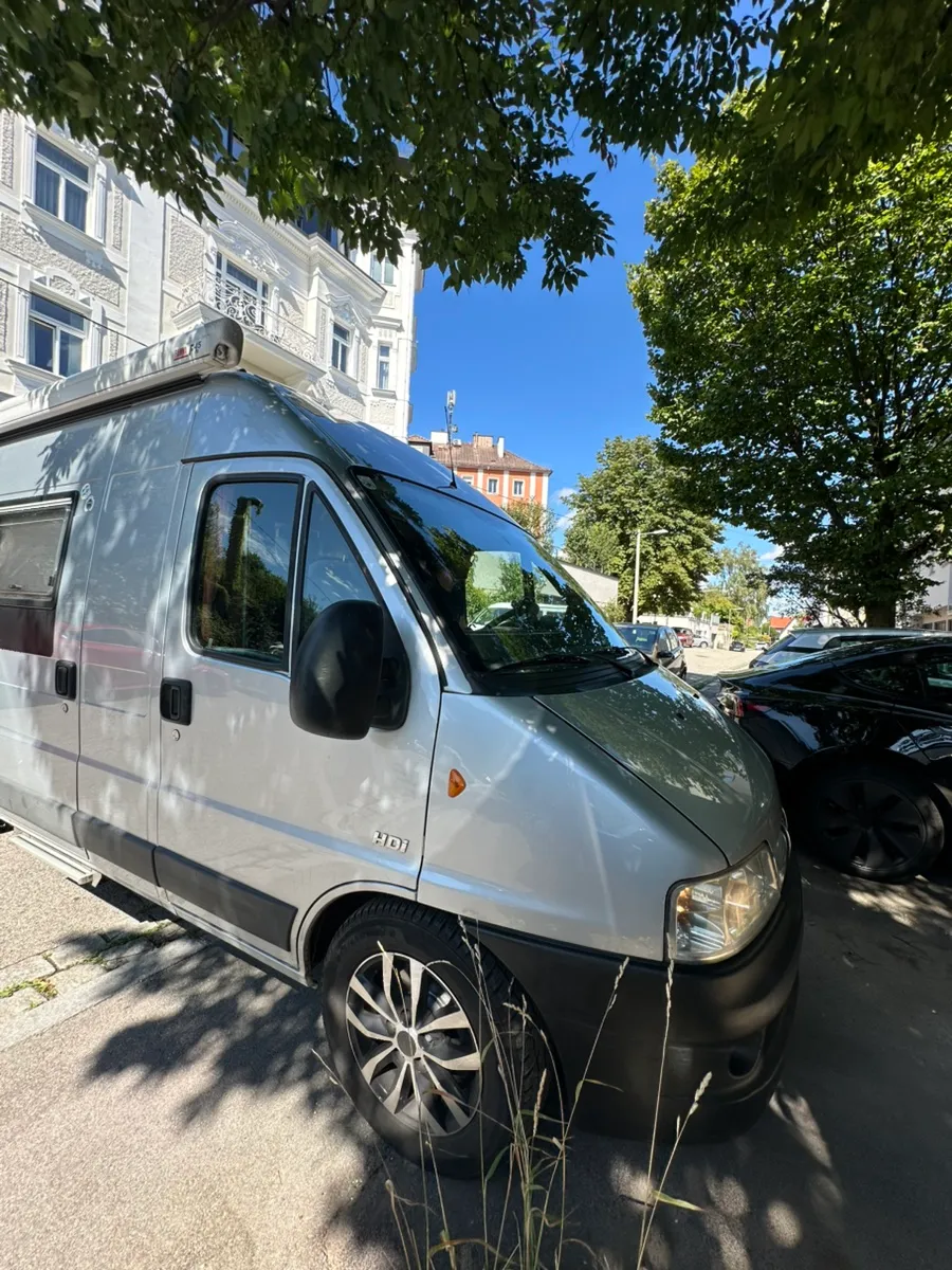 Peugeot Burow VIP 550 (wie Pössl 2Win)
