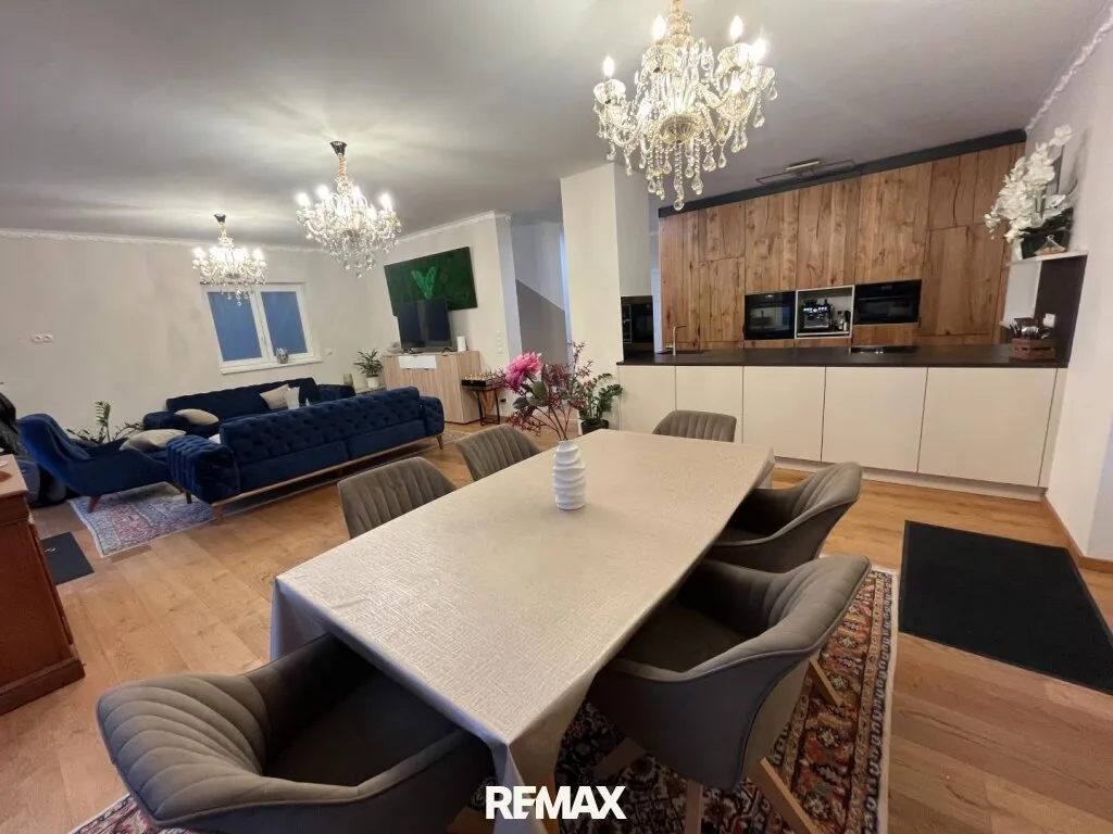 Gemütlicher Wohntraum mit viel Platz, großem Eigengrund und Dachterrasse - Vista 3