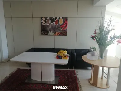 11-Zimmer-Gewerbeimmobilie mieten in Wien – 235 m², € 2.953 – Bild 4 von 10